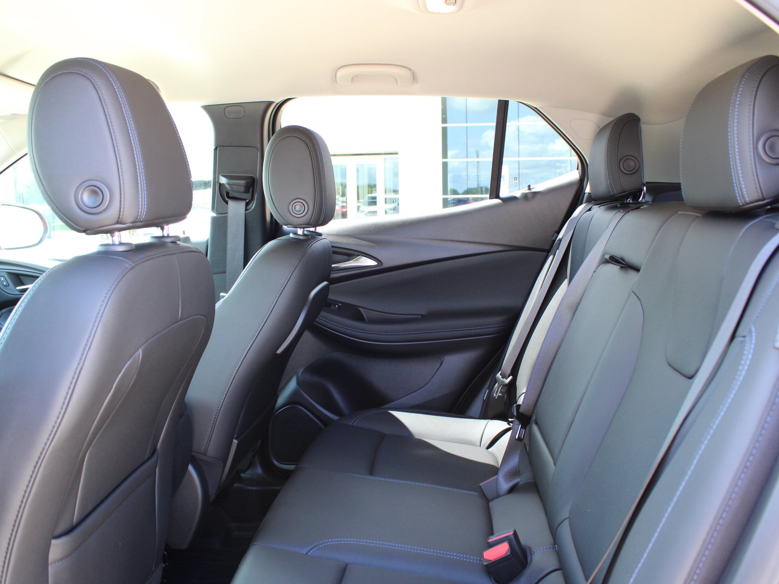 Used 2026 Buick Encore GX Sport Touring w/ Advanced Technology Package AWD/4WD image 34