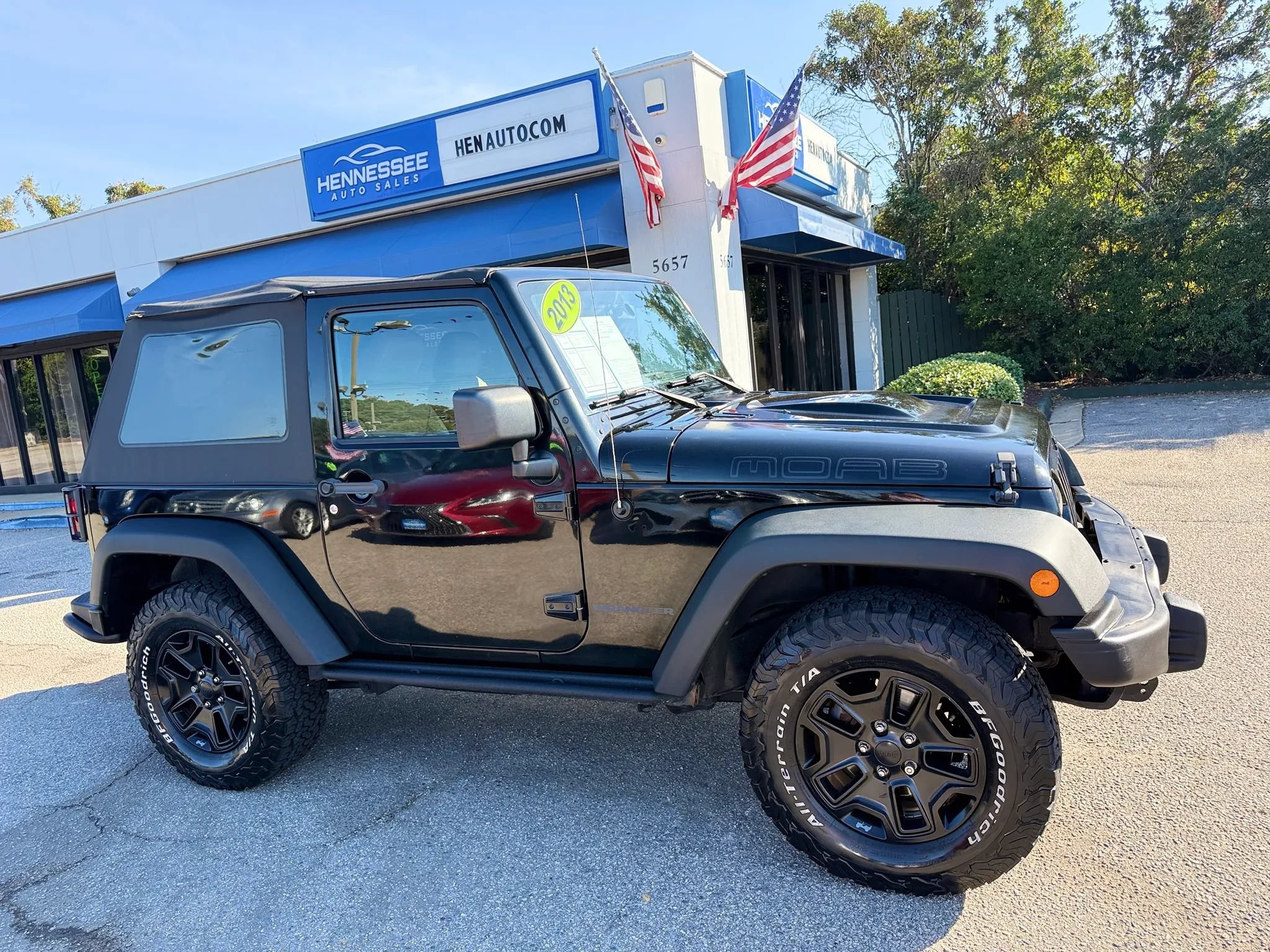Used 2013 Jeep Wrangler Sahara AWD/4WD image 25