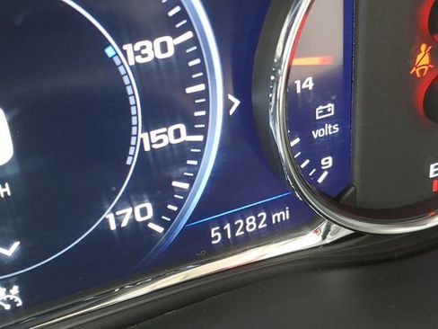 Used 2022 GMC Acadia Denali w/ Denali Ultimate Package image 15