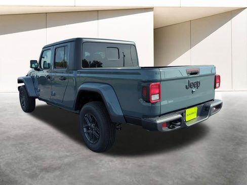 New 2025 Jeep Gladiator Sport image 10