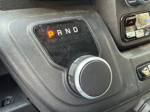 Used 2024 RAM ProMaster 3500 w/ Delivery Van Package FWD image 17