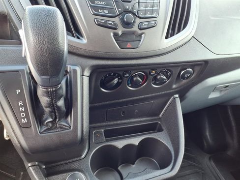 Used 2019 Ford Transit 250 T-250 148 Low Rf 9000 GVWR Sw image 31