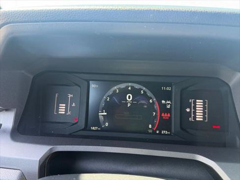 Certified 2025 Toyota Tacoma SR5 AWD/4WD image 22