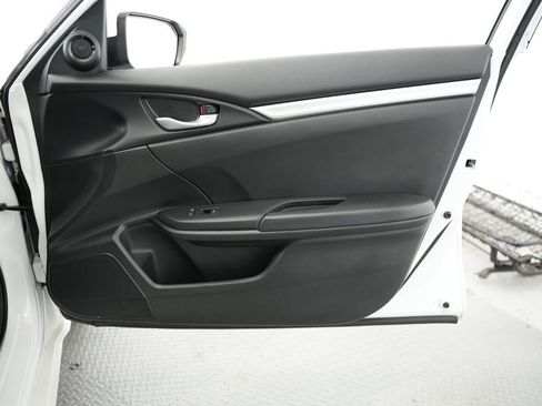 Used 2019 Honda Civic Sport image 43