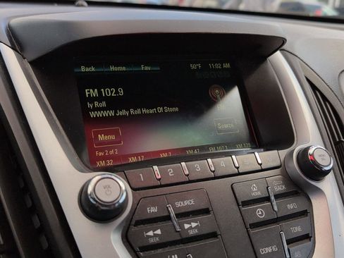 Used 2017 Chevrolet Equinox LT w/ Convenience Package FWD image 24