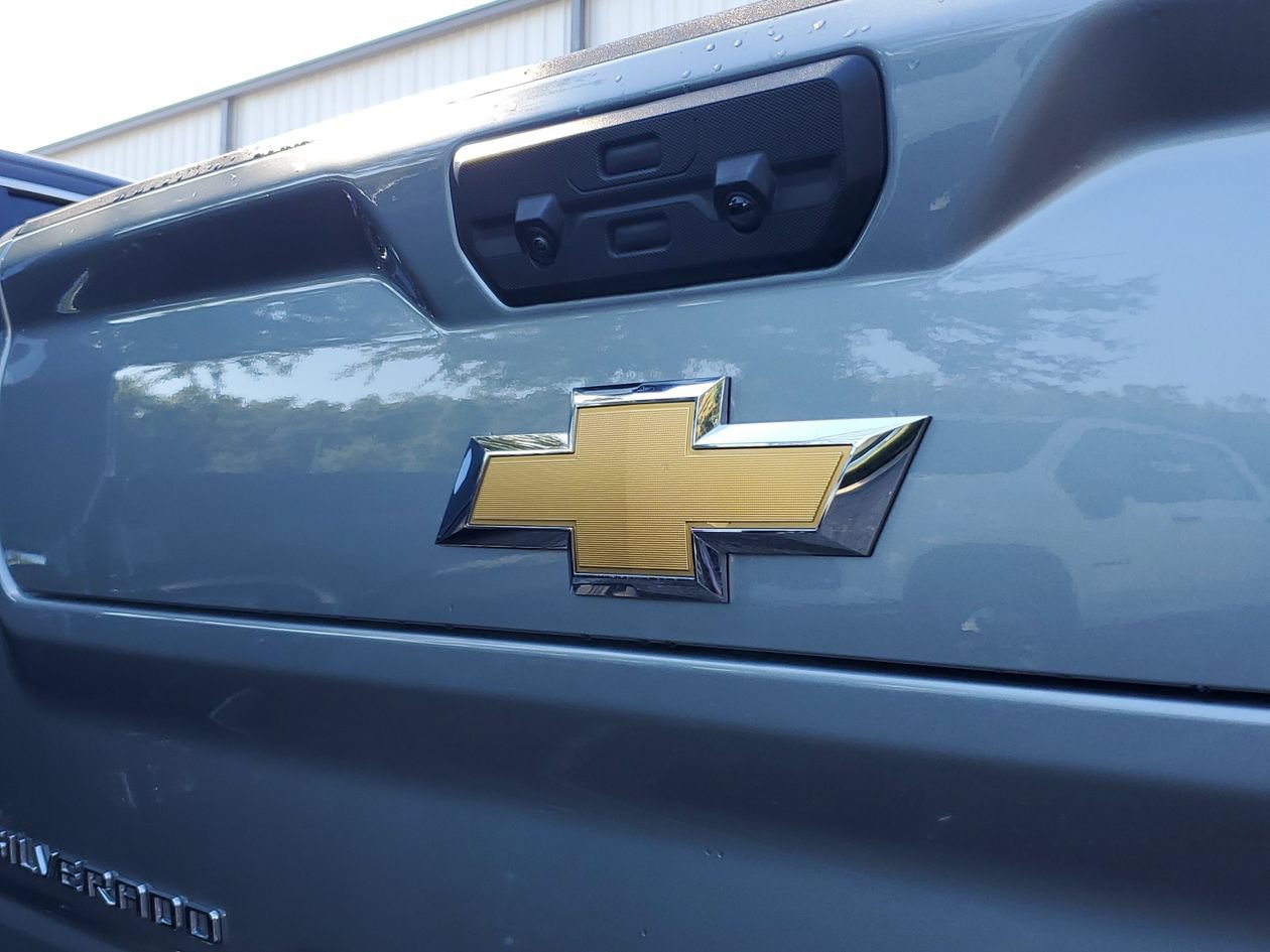 Used 2026 Chevrolet Silverado 3500 High Country w/ High Country Premium Package AWD/4WD image 6