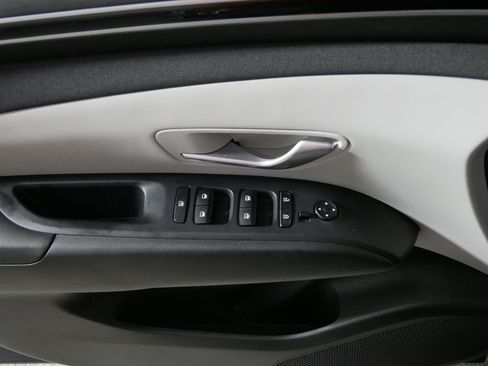 Used 2024 Hyundai Tucson SEL w/ Convenience Package AWD/4WD image 19