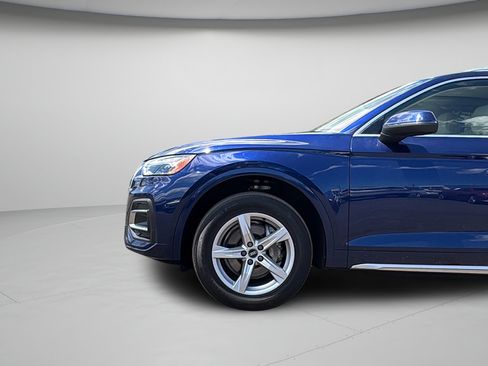 Used 2021 Audi Q5 2.0T Premium w/ Convenience Package AWD/4WD image 27