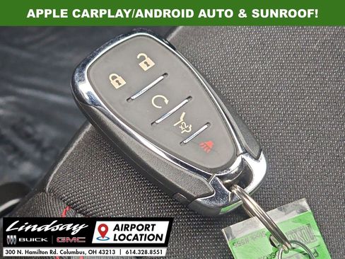 Used 2023 Chevrolet Equinox RS FWD image 34
