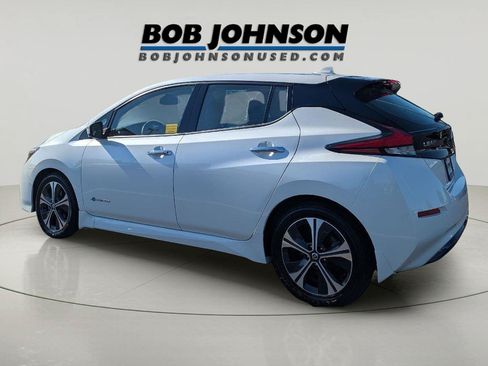 Used 2019 Nissan Leaf SL w/ SL Technology Package FWD image 4