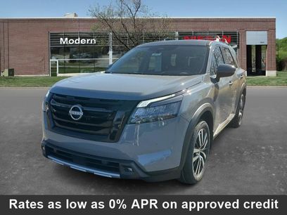 New 2025 Nissan Pathfinder Platinum
