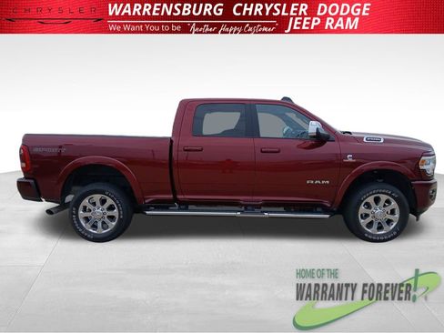 Used 2022 RAM 2500 Laramie AWD/4WD image 3