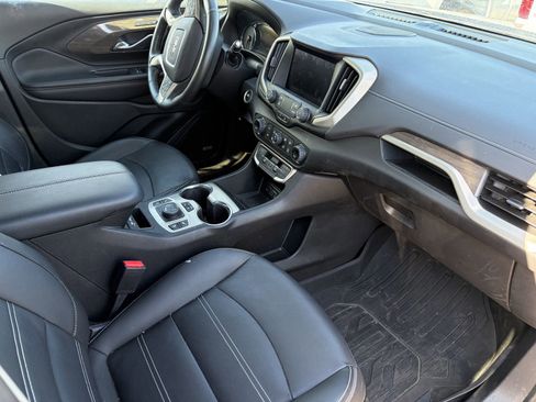 Used 2023 GMC Terrain Denali w/ Black Diamond Edition AWD/4WD image 6