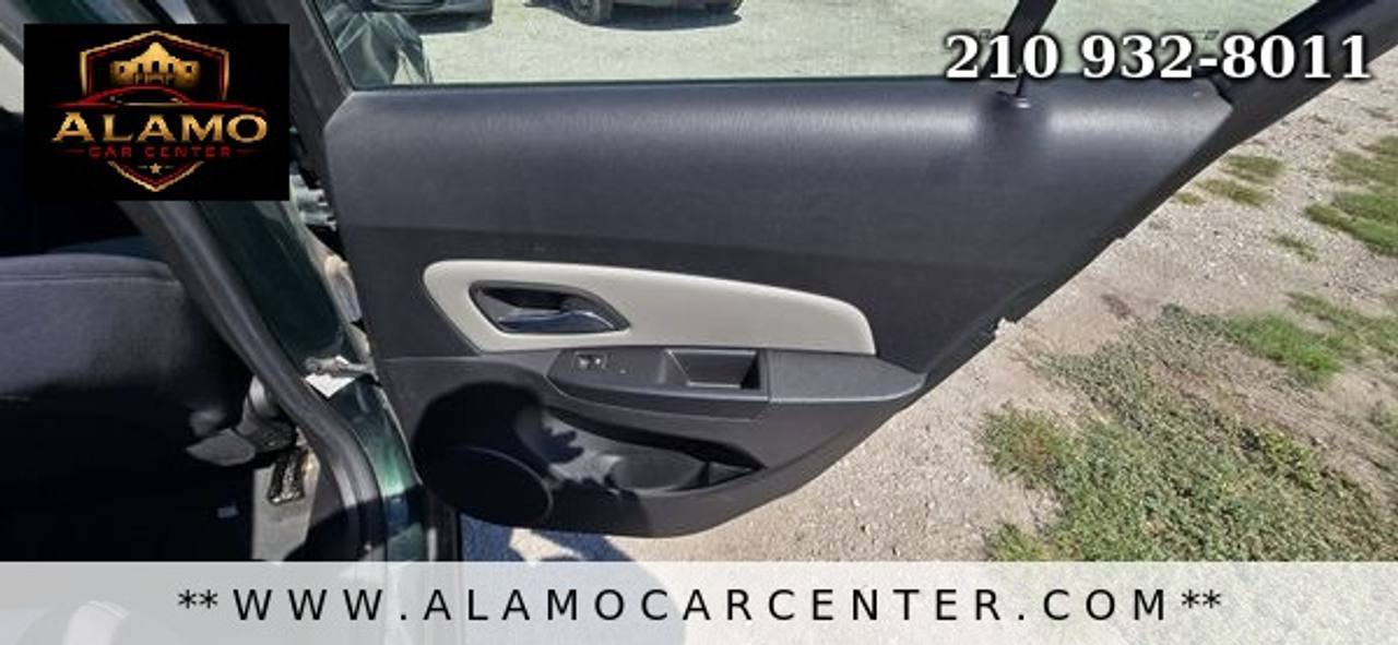 Used 2014 Chevrolet Cruze LS FWD image 22