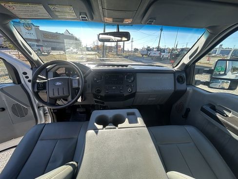 Used 2014 Ford F250 XL image 13