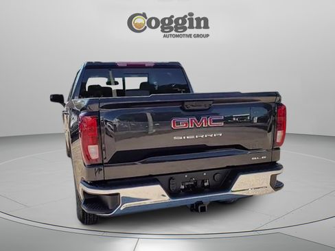 New 2026 GMC Sierra 1500 SLE w/ Preferred Package image 8