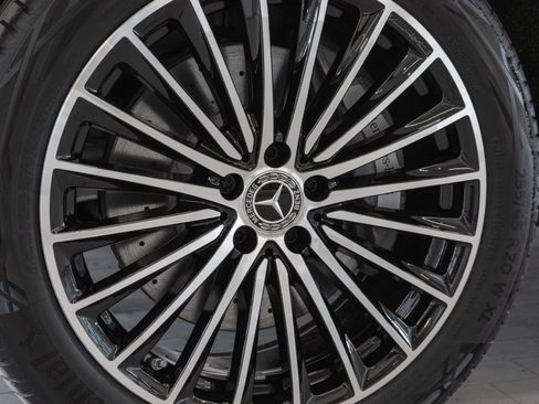 New 2026 Mercedes-Benz GLC 300 4MATIC image 33