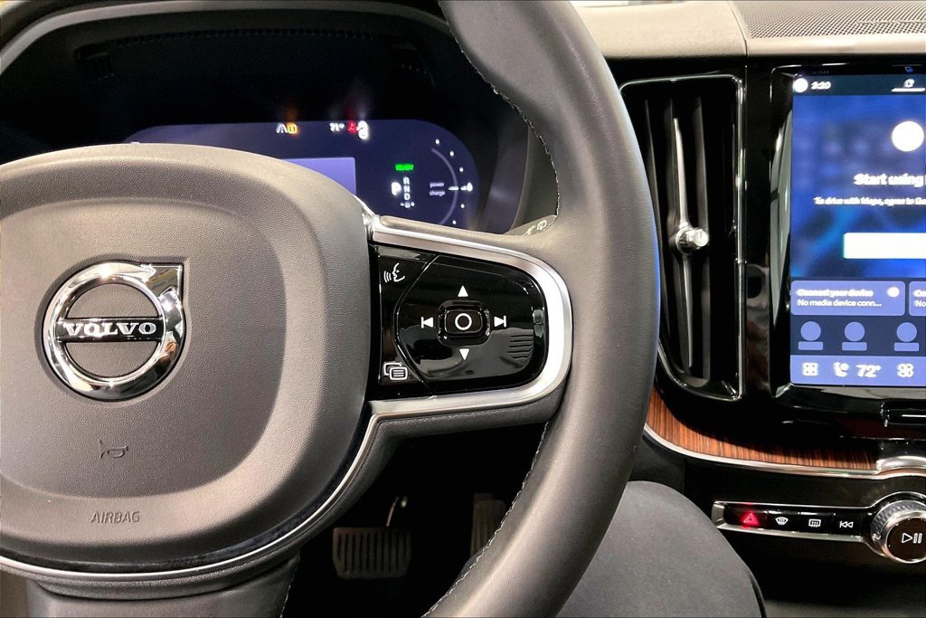 Certified 2024 Volvo XC60 T8 Plus w/ Protection Package Premier AWD/4WD image 12