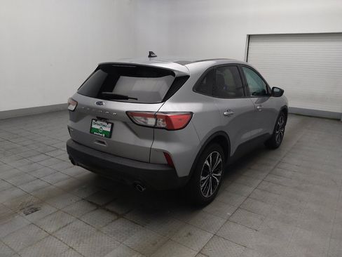 Used 2021 Ford Escape SE w/ SE Sport Appearance Package FWD image 9
