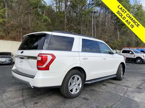 Used 2020 Ford Expedition XLT w/ Equipment Group 202A image 3