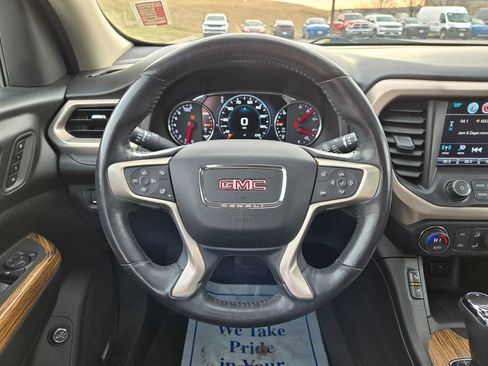 Used 2017 GMC Acadia Denali w/ Technology Package image 19