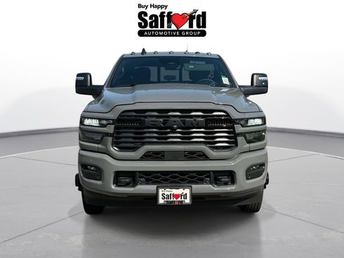 New 2026 RAM 3500 Big Horn AWD/4WD image 7