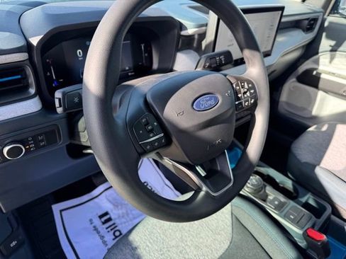 New 2025 Ford Maverick XLT image 12