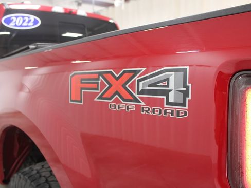 Used 2022 Ford F250 Lariat w/ Lariat Ultimate Package AWD/4WD image 18