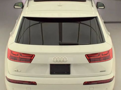 Used 2018 Audi Q7 2.0T Premium Plus AWD/4WD image 20