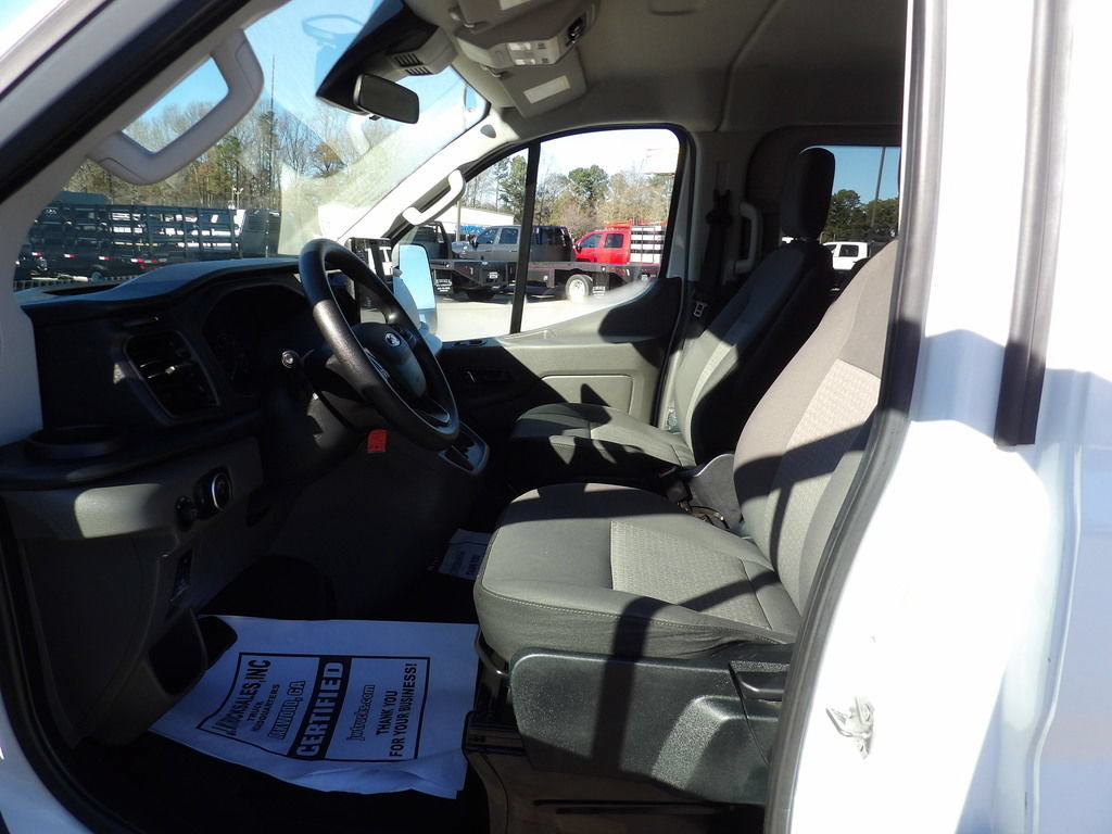 Used 2023 Ford Transit 350 XLT RWD image 17
