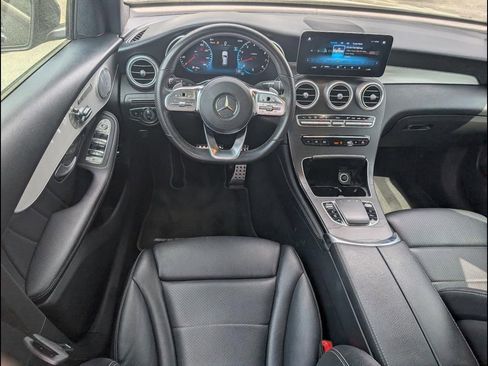 Used 2021 Mercedes-Benz GLC 300 image 9