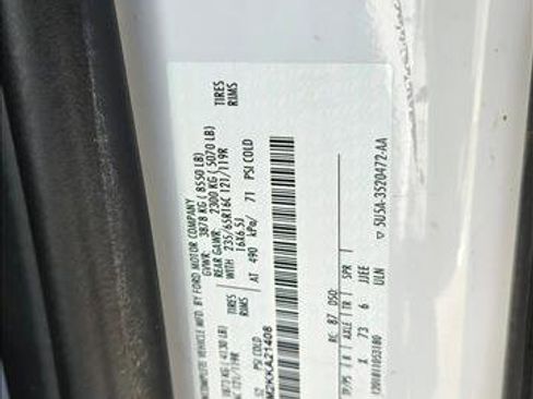 Used 2019 Ford Transit 150 XLT image 26