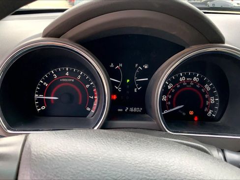 Used 2010 Toyota Highlander 2WD image 23