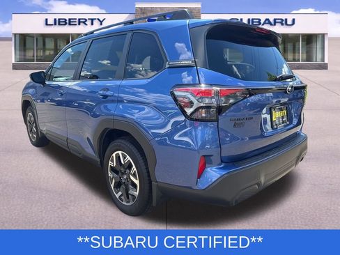 Used 2026 Subaru Forester Premium AWD/4WD image 3