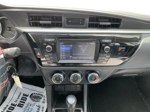 Used 2016 Toyota Corolla L FWD image 12