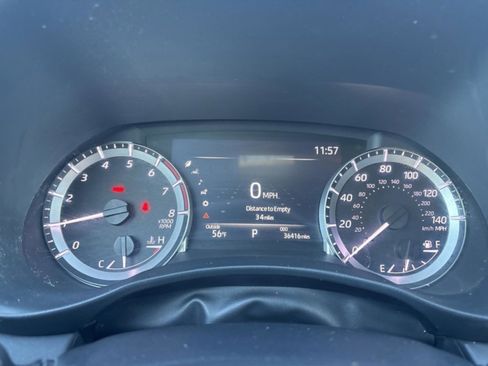 Used 2023 Toyota Highlander XSE image 15