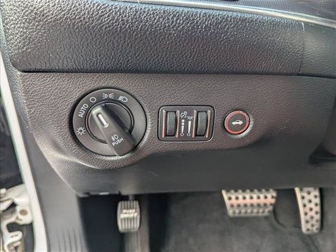 Used 2017 Dodge Challenger SXT Plus RWD image 11