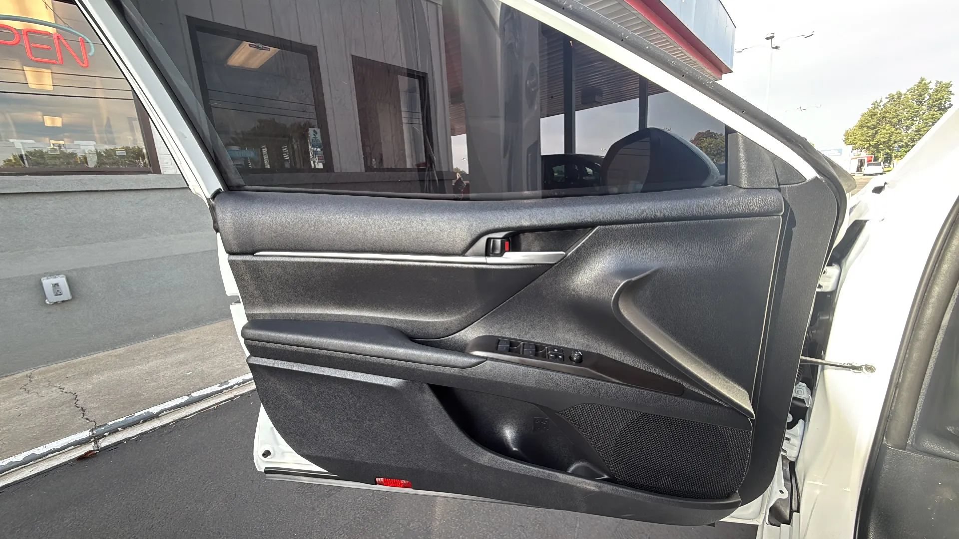 Used 2024 Toyota Camry SE FWD image 26
