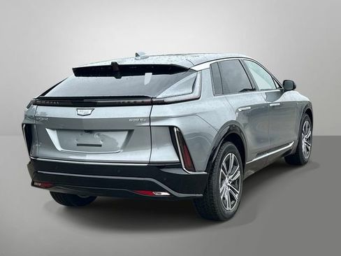 New 2026 Cadillac Lyriq Luxury w/ LPO, Floor Liner Package AWD/4WD image 14