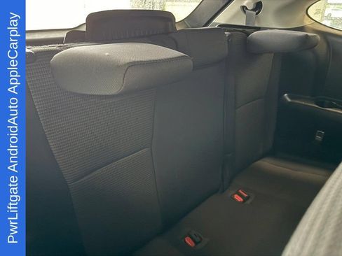 Used 2023 Toyota Highlander LE FWD image 12