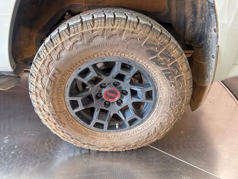 Used 2021 Toyota 4Runner TRD Pro AWD/4WD image 11