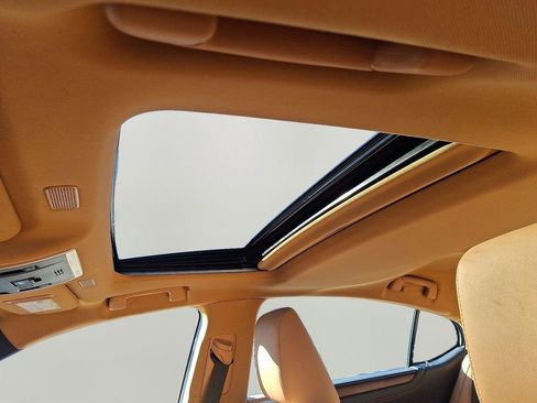 Used 2023 Lexus ES 350 w/ Premium Package image 15