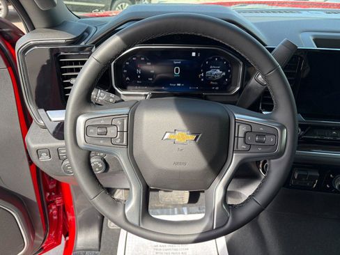 New 2026 Chevrolet Silverado 1500 LT AWD/4WD image 11