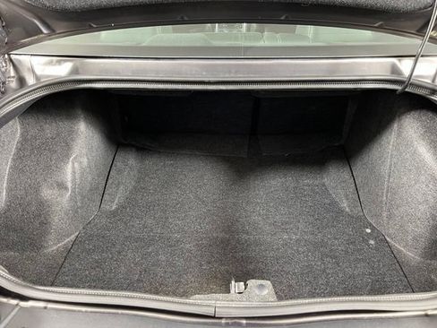 Used 2014 Dodge Challenger R/T Plus RWD image 30