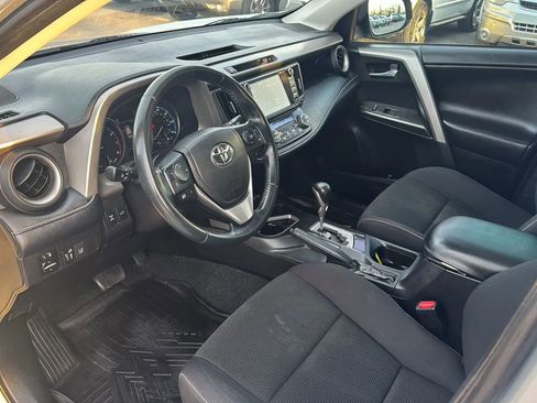 Used 2018 Toyota RAV4 Adventure image 21