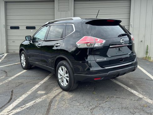 Used 2015 Nissan Rogue SV w/ SV Premium Package AWD/4WD image 3