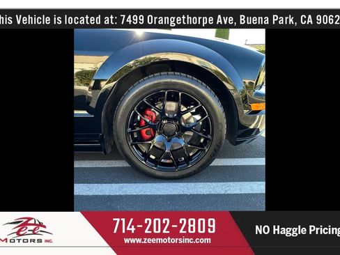 Used 2006 Ford Mustang GT RWD image 37