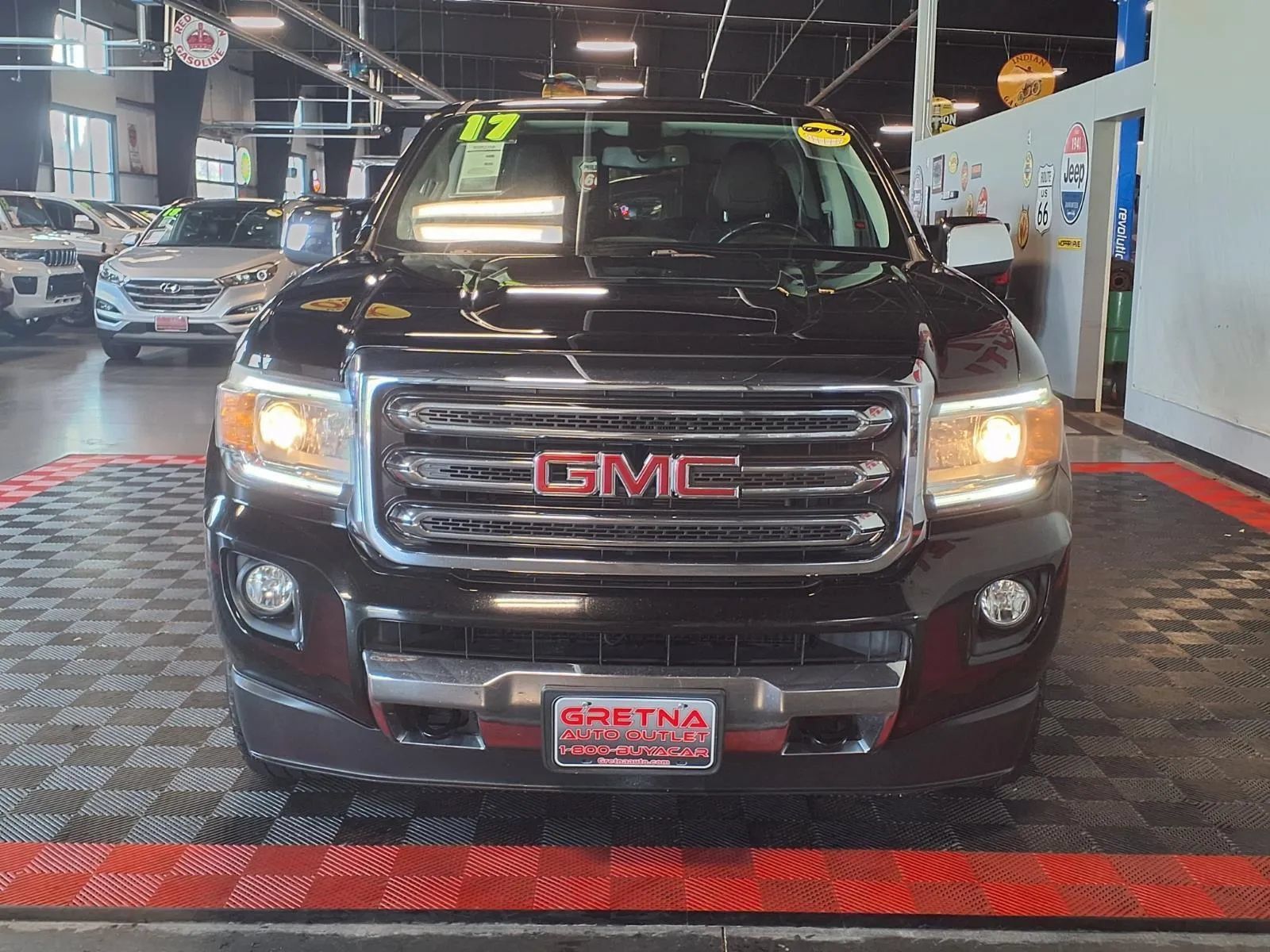 Used 2017 GMC Canyon SLT w/ Trailering Package AWD/4WD image 3