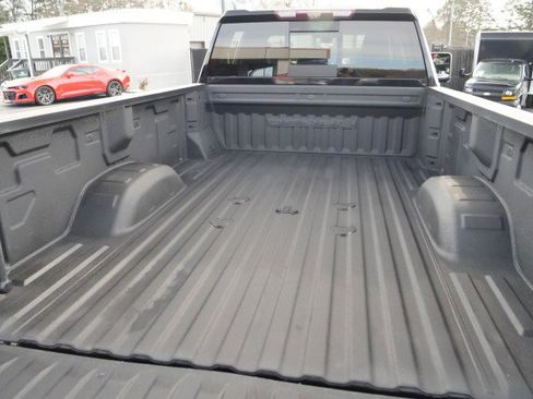 Used 2021 GMC Sierra 3500 Denali w/ Denali Ultimate Package image 37