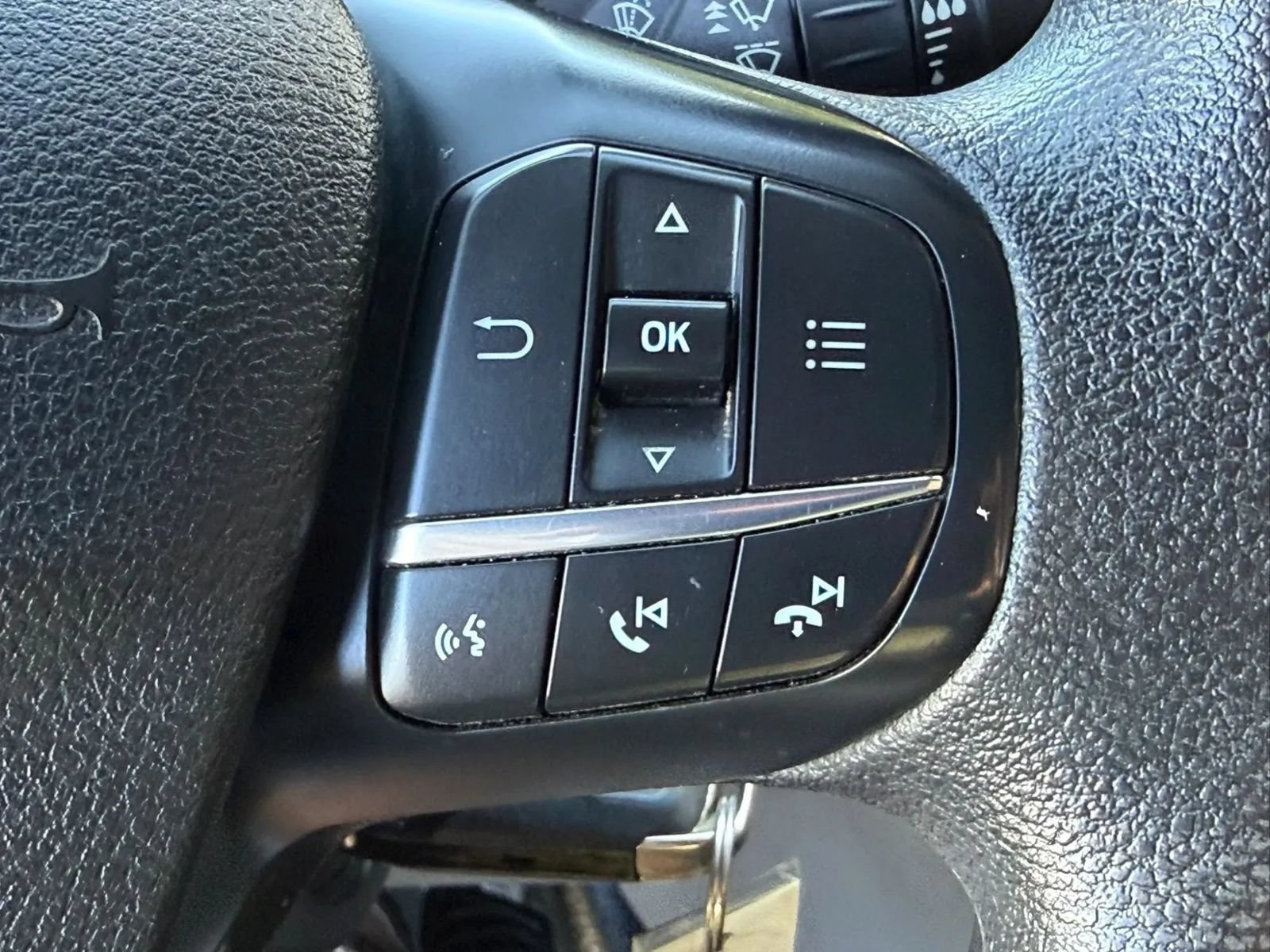 Used 2021 Ford Transit 150 Medium Roof RWD image 25